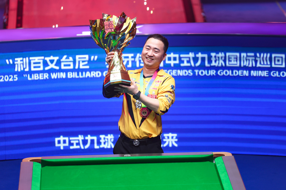 许多传统依 许多传统依